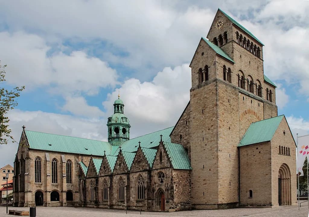 Hildesheim Cathedral — 1/1