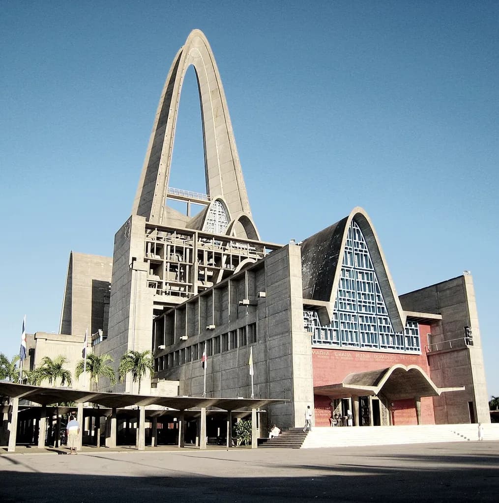Basílica Catedral Nuestra Señora de la Altagracia — 1/1