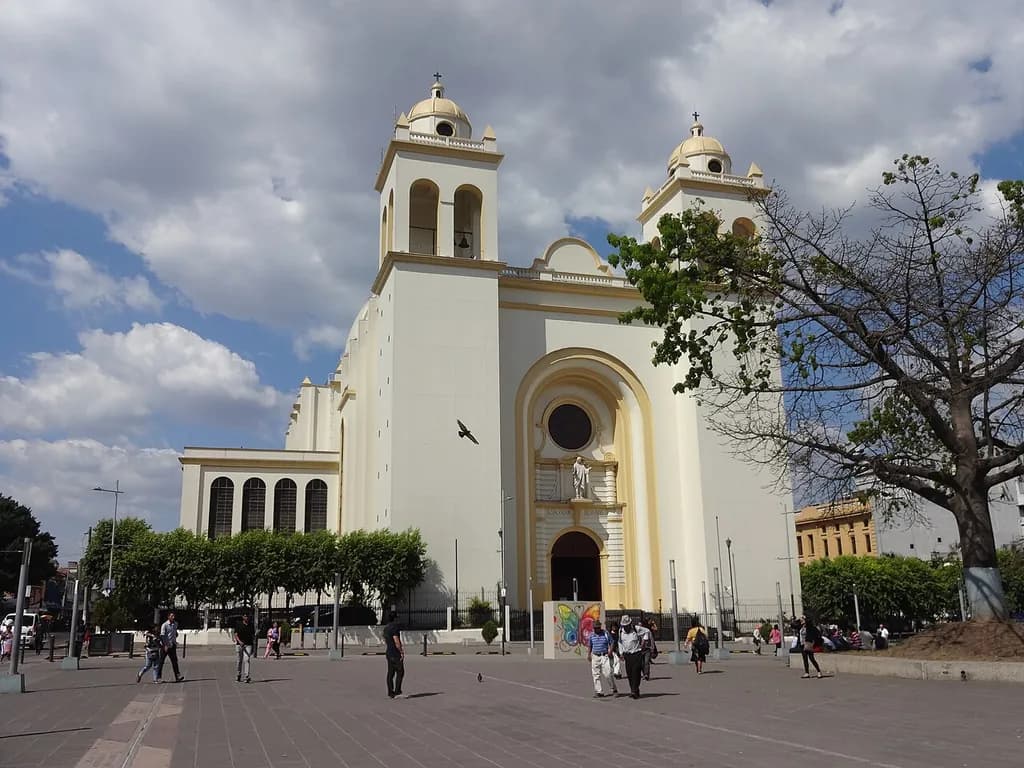 Metropolitan Cathedral of San Salvador — 1/1